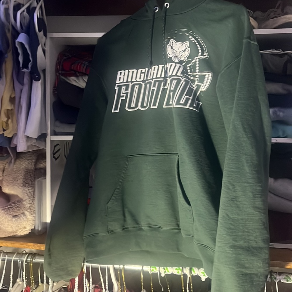 sweatshirt